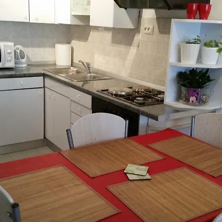 Roki & Diva (adults Only) 2*
