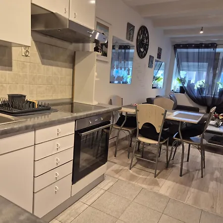 Roki & Diva (adults Only) Penzion 2*