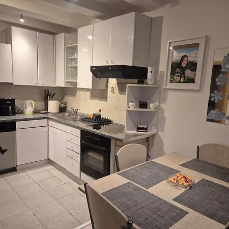 Roki & Diva (adults Only) 2* Zadar