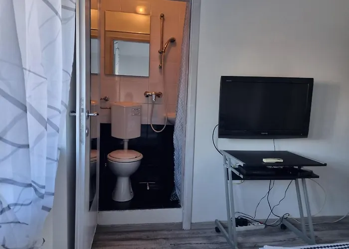 Roki & Diva (adults Only) Zadar