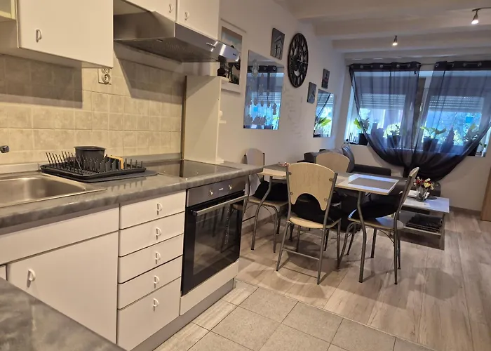 로키&디바 게스트하우스 2*